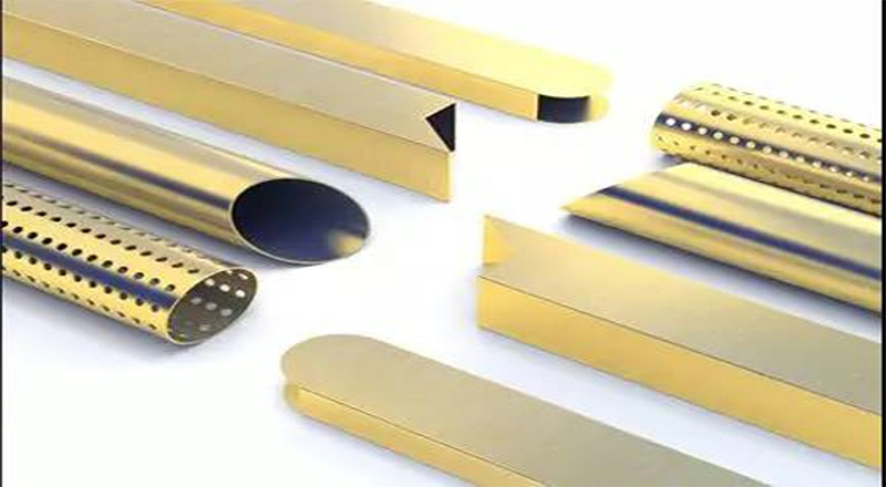 激光切割機切割銅材樣品(pǐn)